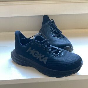 Hoka Mach 5  8 1/2 Blaxk